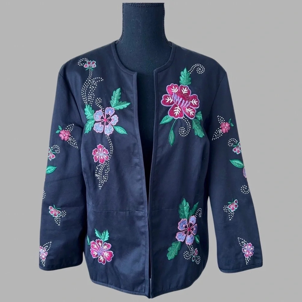 BANDOLINO BLACK FLORAL JACKET